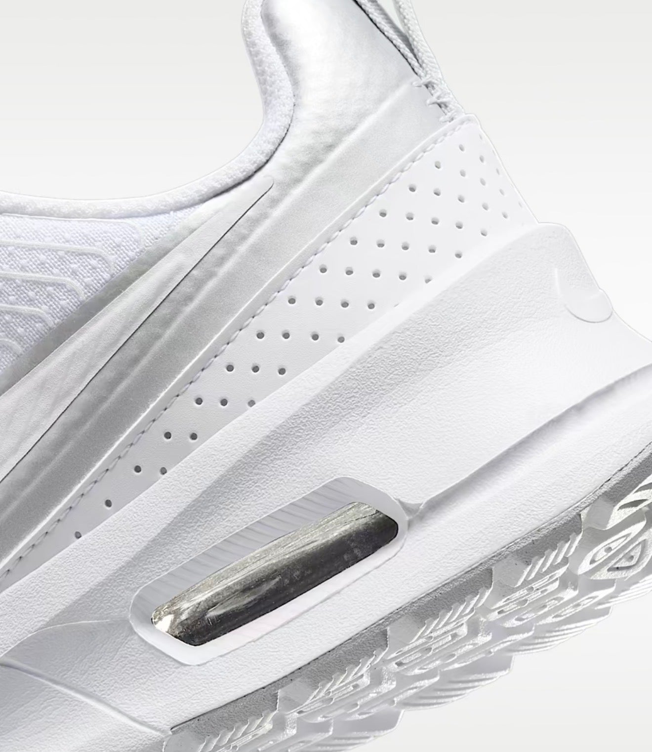 Tenis Nike Air Max Nuaxis para Mujer – Blanco/Plata Metálico