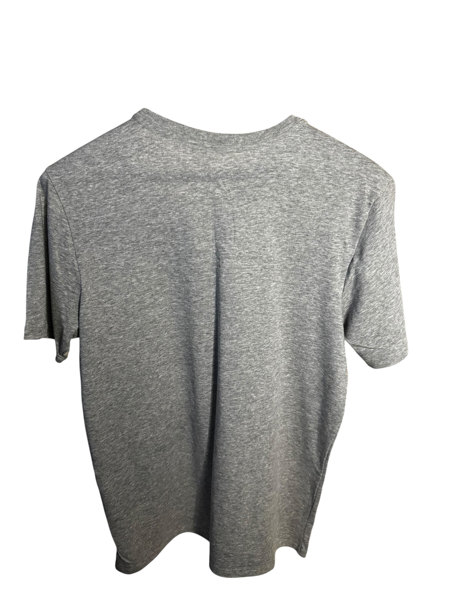 Camiseta Nike Dri-FIT Gris con Logo Swoosh Rojo para Hombre