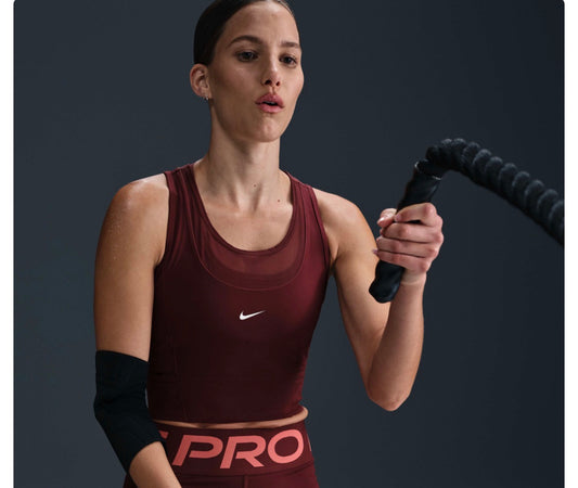 Nike Pro Dri-FIT Crop Top Deportivo Mujer – Dark Team Red