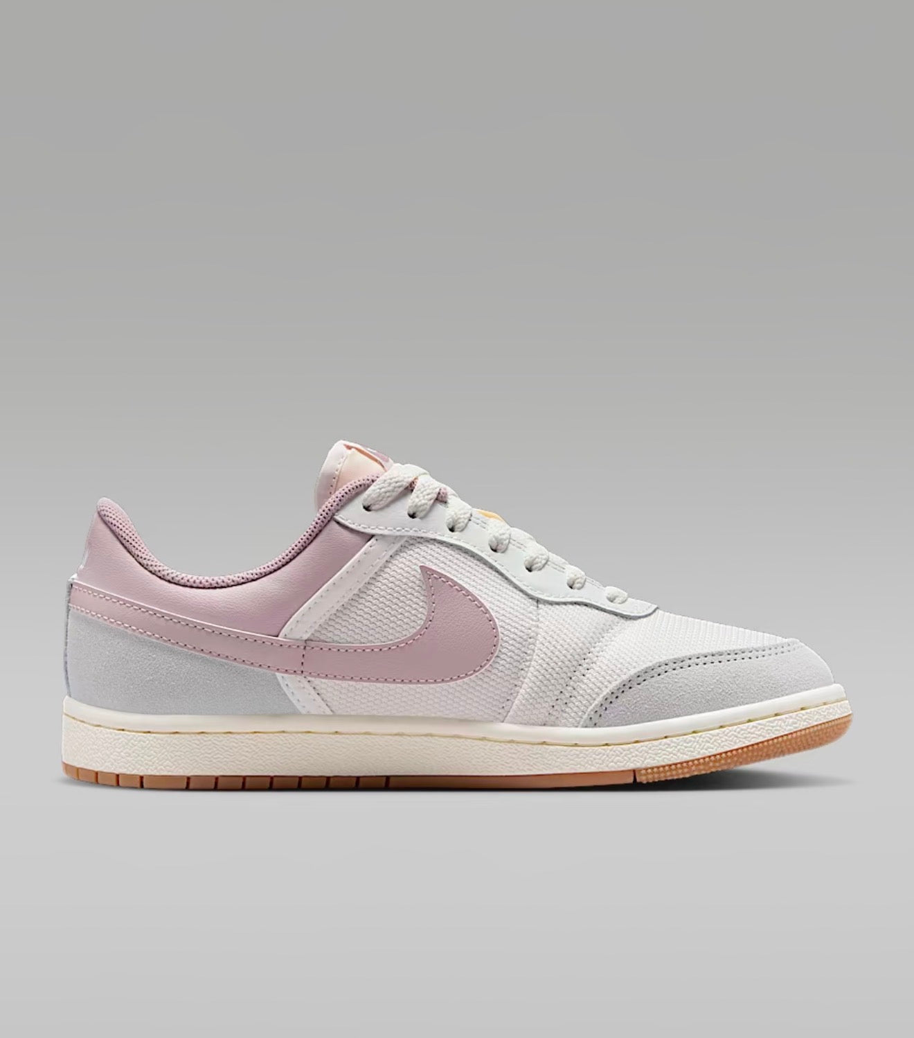 Tenis Air Jordan Skyline Low para Mujer – Blanco/Rosa