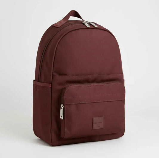 Mochila Calvin Klein Casual Tinto para Laptop 14” – 18L