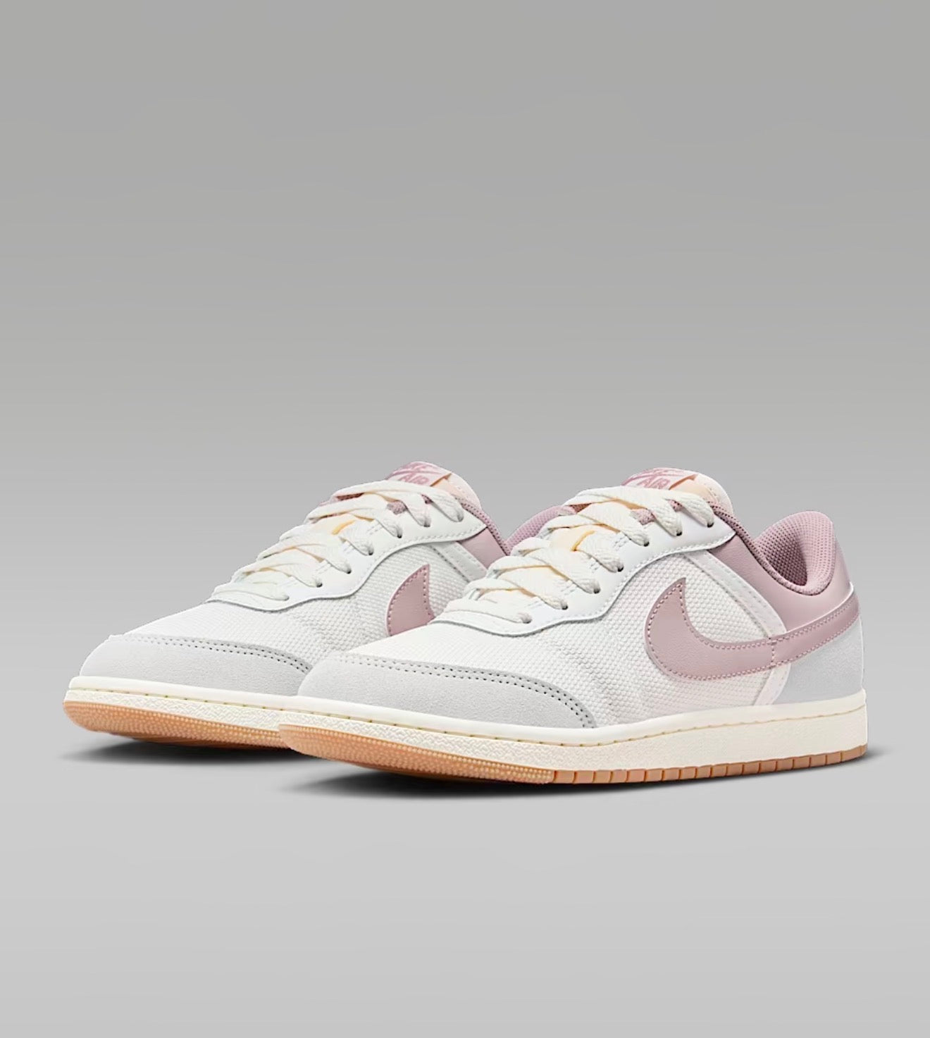 Tenis Air Jordan Skyline Low para Mujer – Blanco/Rosa