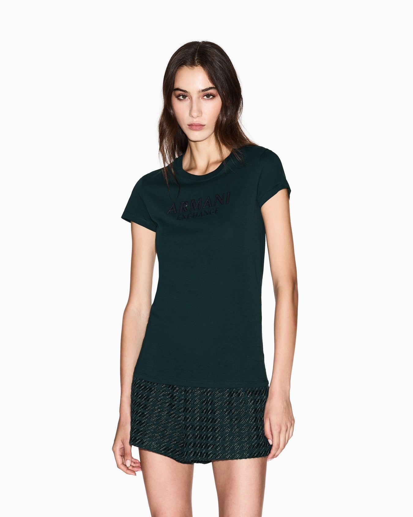 Camiseta Armani Exchange Mujer Slim Fit Verde con Logo Frontal | 100% Algodón Original