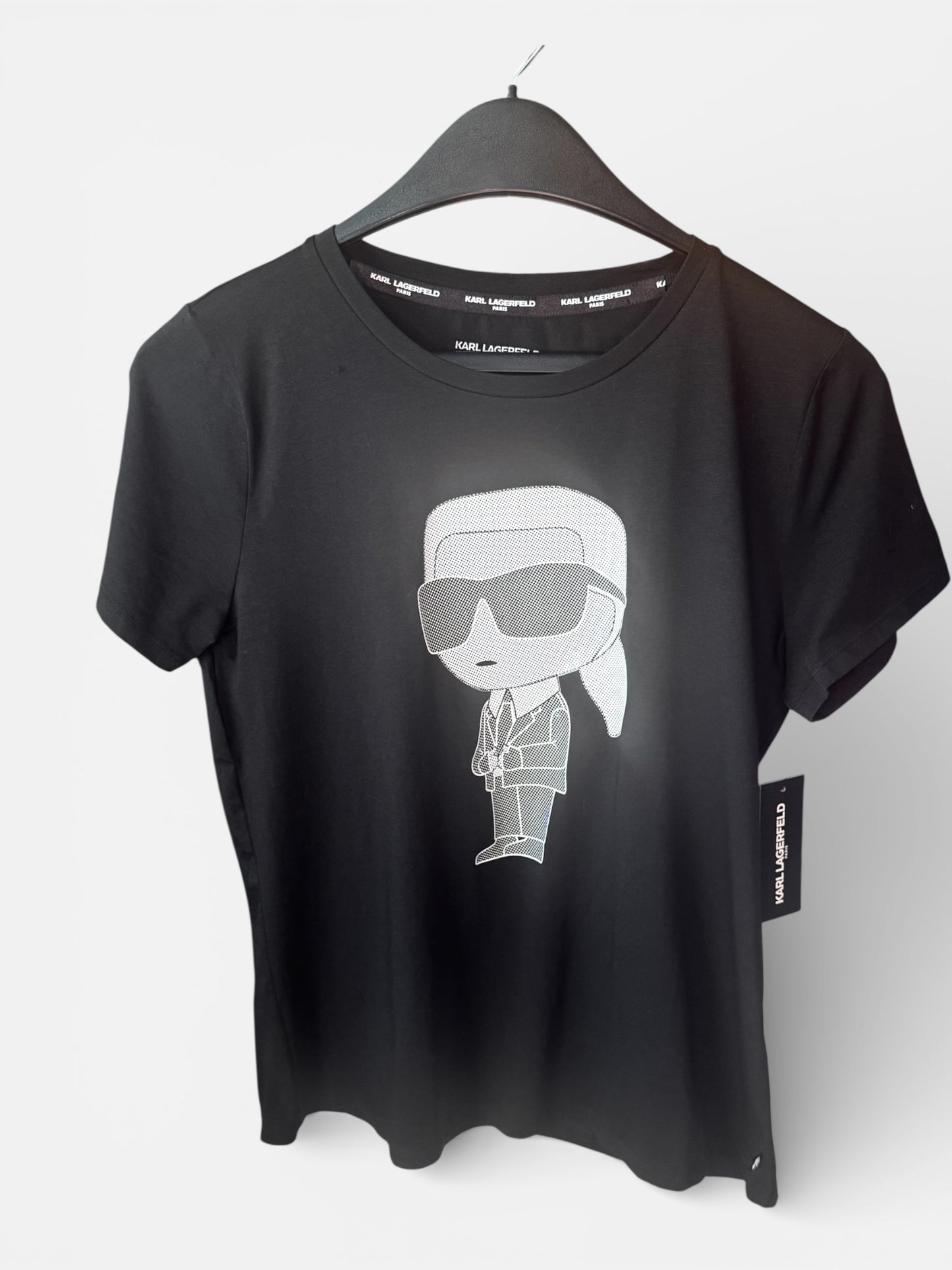 Camiseta negra para mujer Karl Lagerfeld con diseño gráfico del ícono Karl