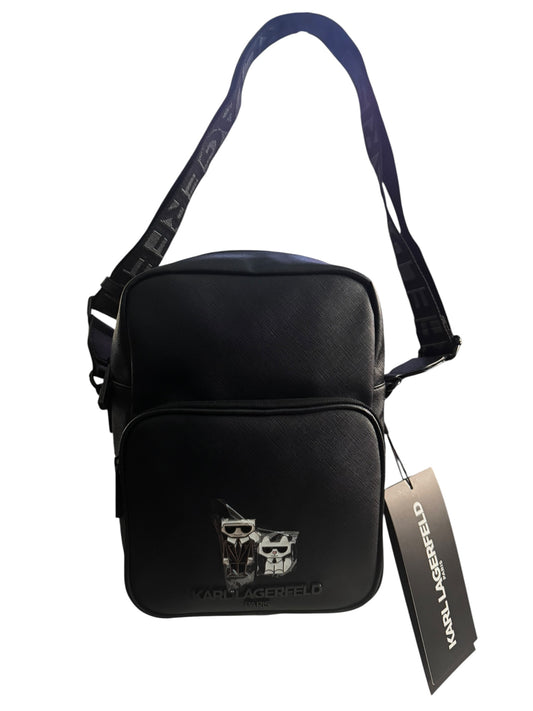 Bolso Crossbody Karl Lagerfeld Paris Negro con Charm Ikonik Karl & Choupette