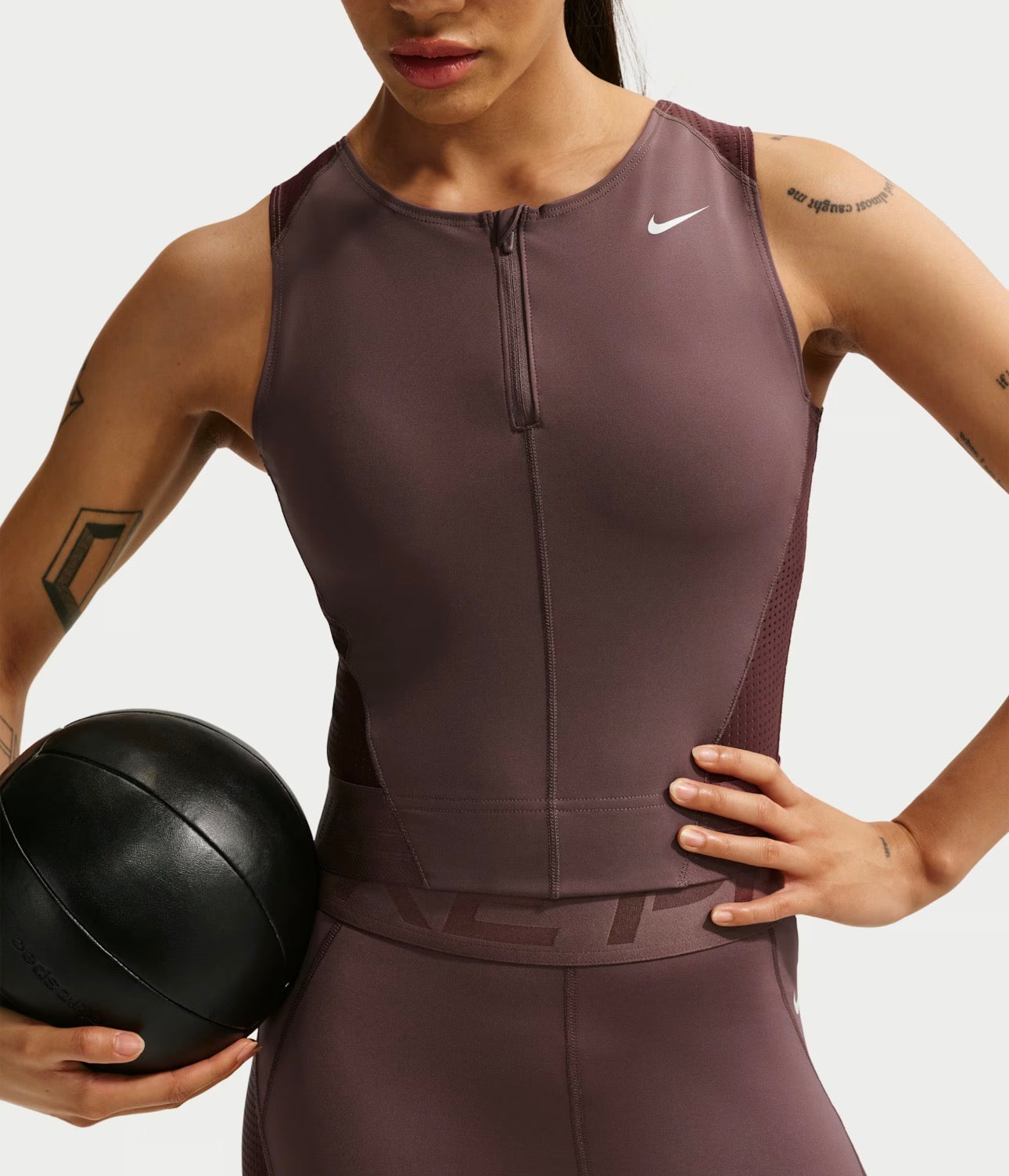Nike Pro Dri-FIT Crop Top Deportivo Mujer – Burgundy Crush