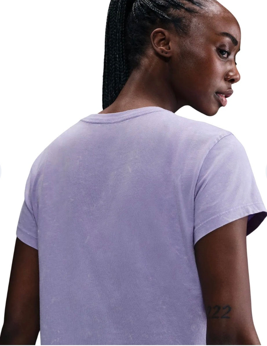 Camiseta Nike Sportswear Mujer Lila Ice