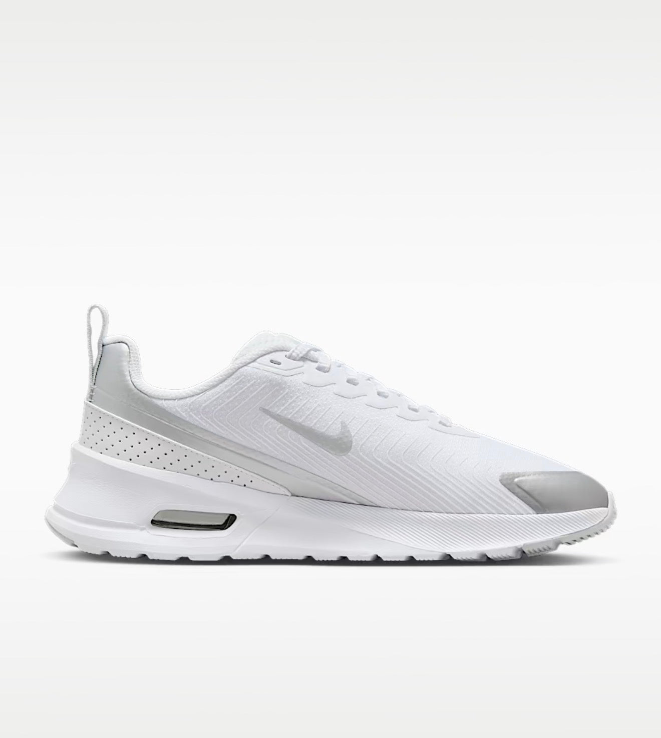 Tenis Nike Air Max Nuaxis para Mujer – Blanco/Plata Metálico