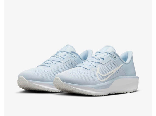 Tenis Nike Quest 6 para Mujer Running – Azul Claro/Blanco