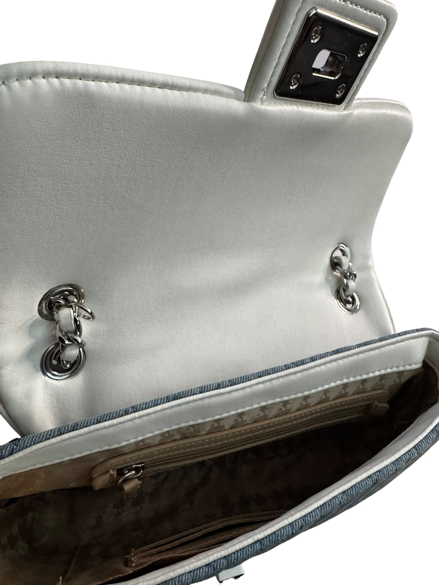 Bolso de Hombro Karl Lagerfeld Paris Agyness en Denim Azul Acolchado