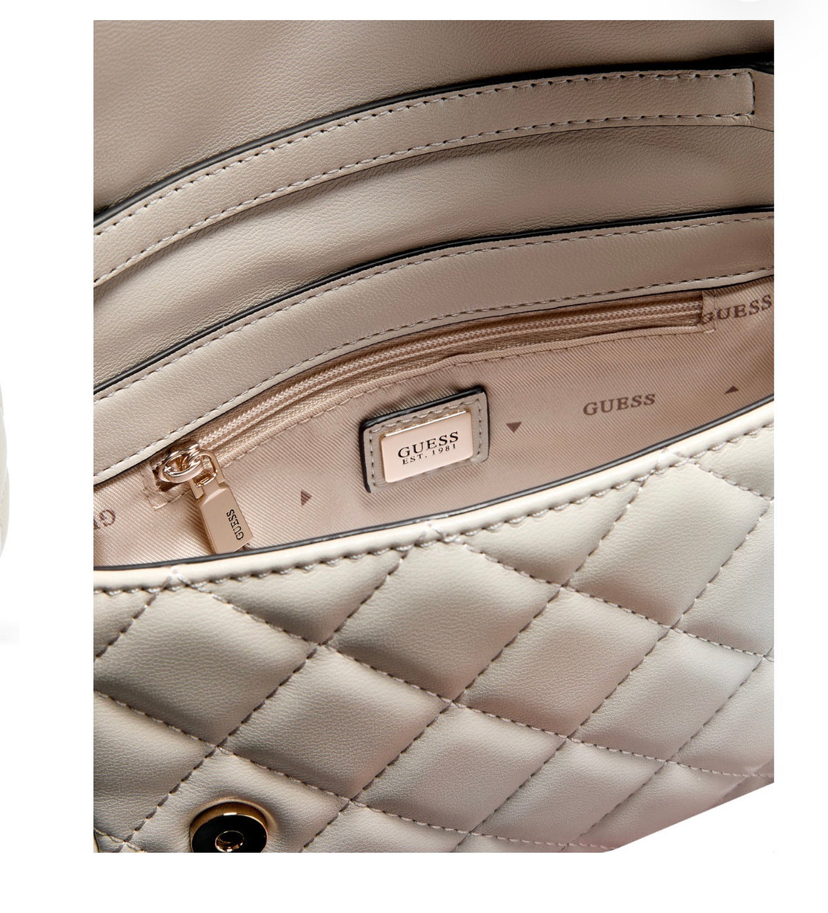 Bolso Mini Crossbody GUESS Acolchado Color Hueso con Cadena