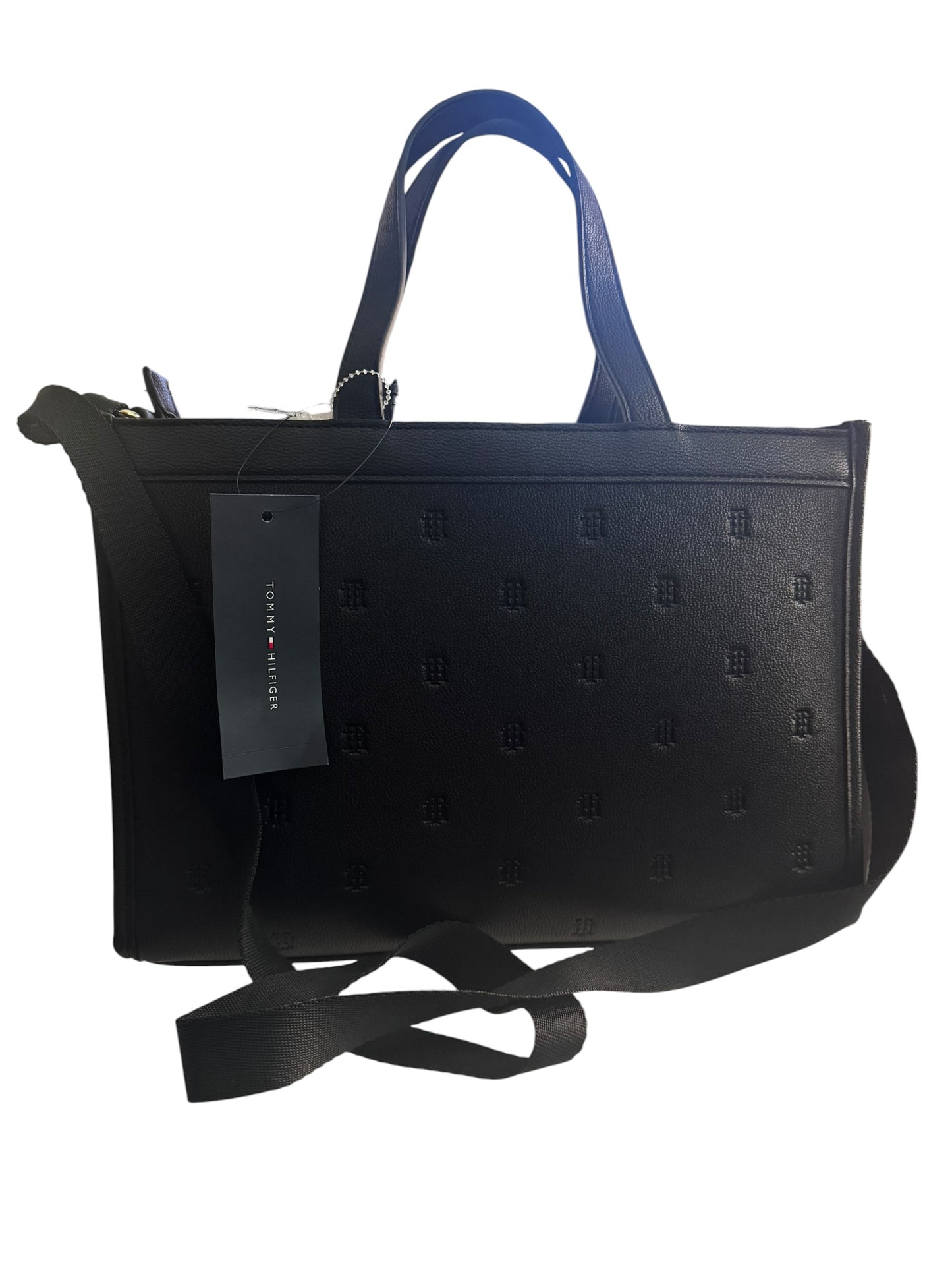 Bolso Tote Tommy Hilfiger Negro con Monograma Grabado y Logo Dorado