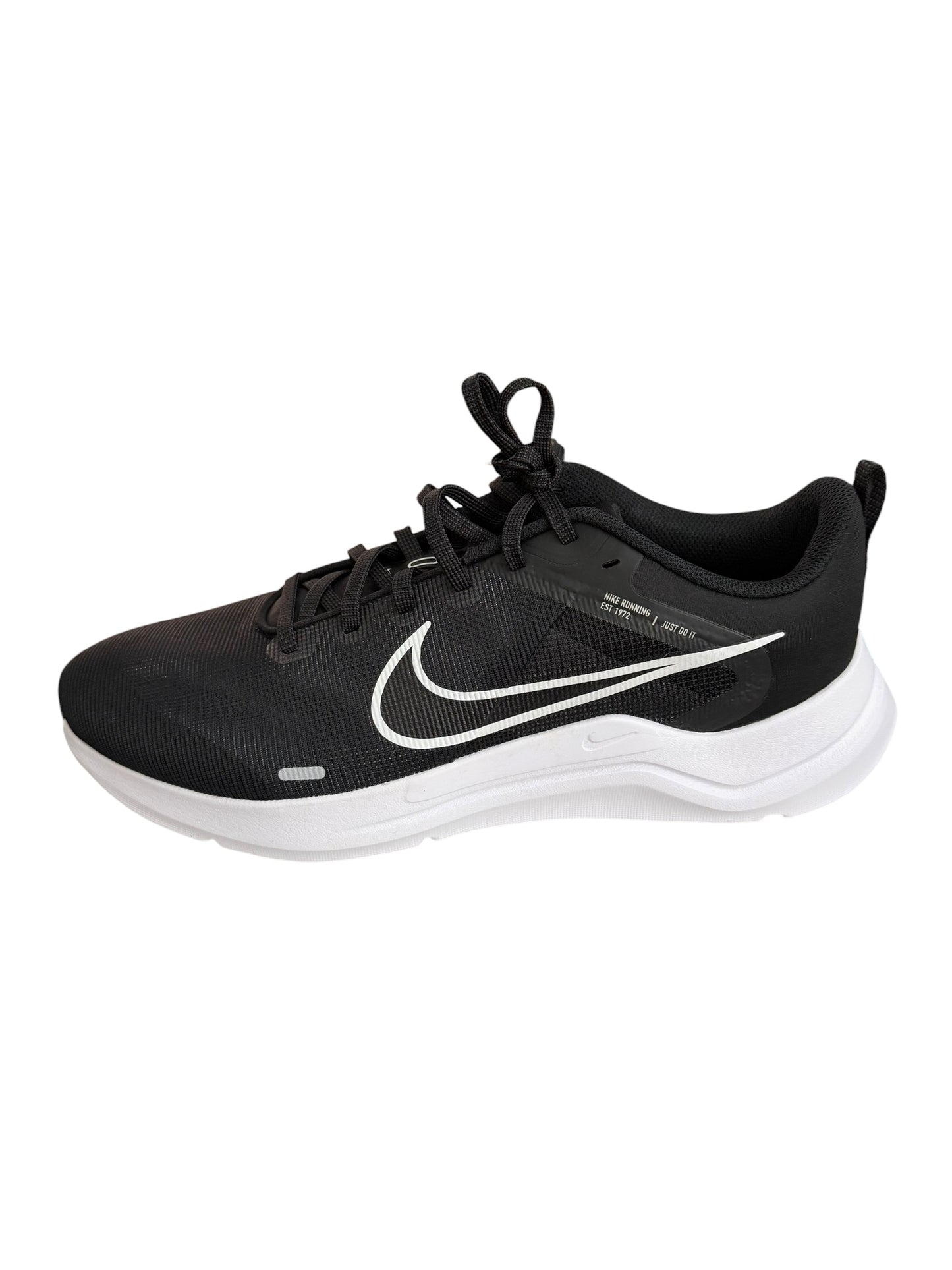 Nike Downshifter 12 Hombre Negro/Blanco