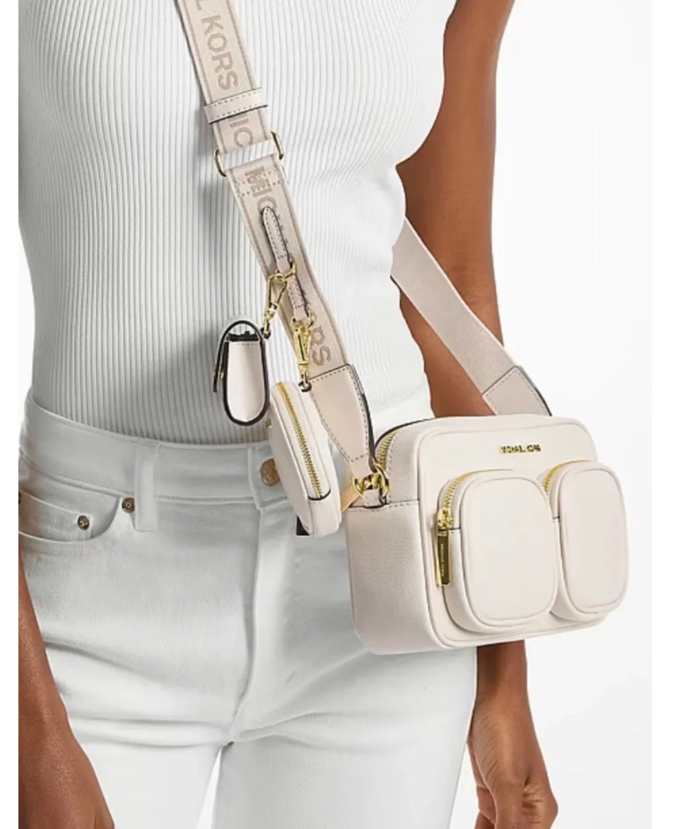 Bolso Crossbody Michael Kors Jet Set de Cuero Color Crema con Accesorios 4 en 1 para Mujer