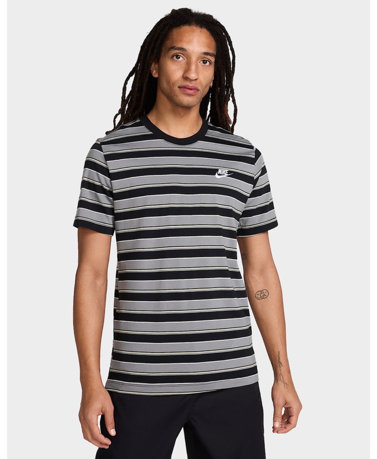 Camiseta Nike Sportswear Rayas Gris y Negro para Hombre