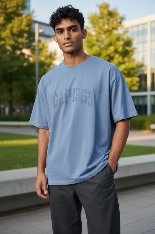 Camiseta GAP Hombre Azul con Logo GAP 1969 (Talla XL)
