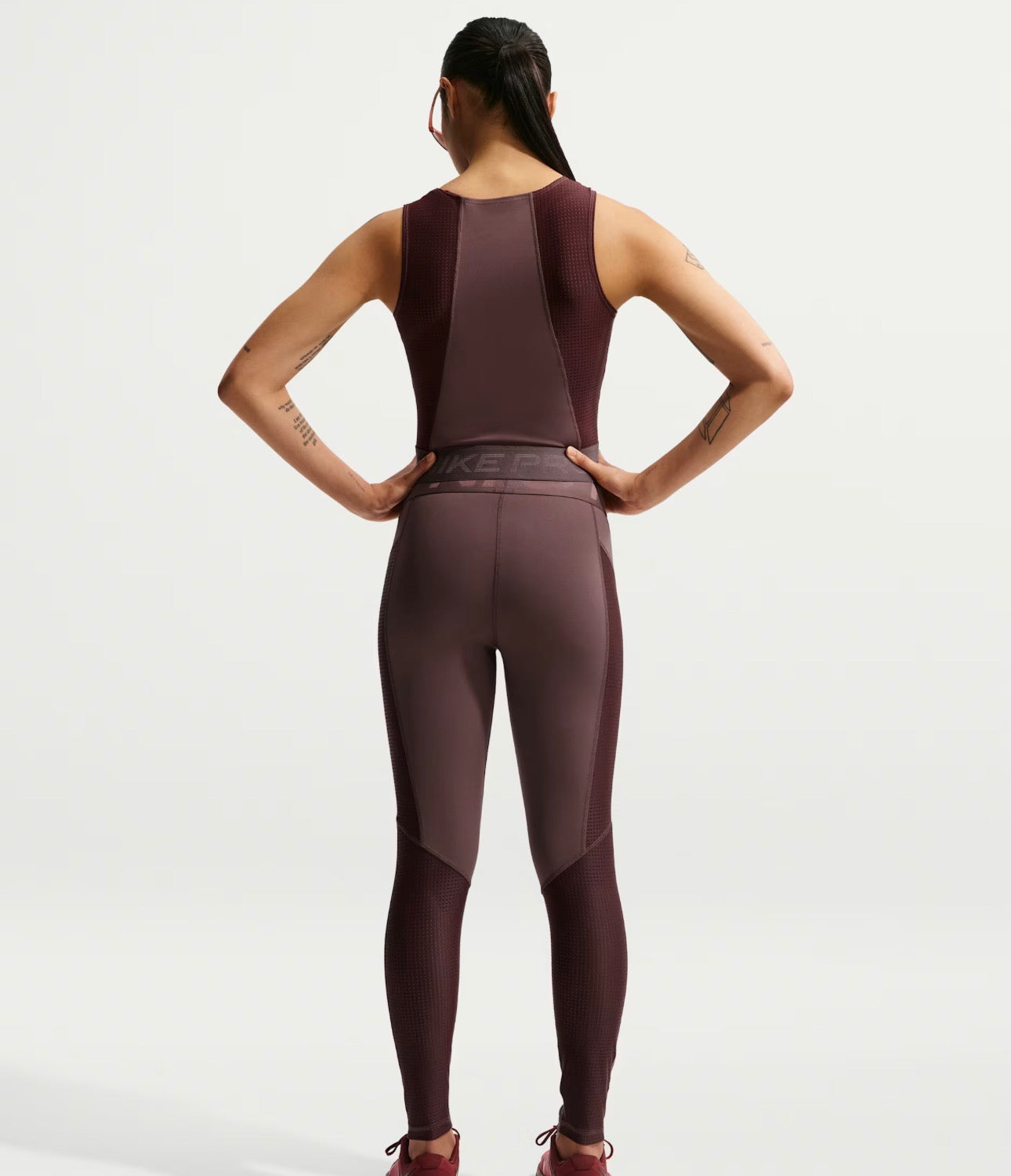 Nike Pro Dri-FIT Crop Top Deportivo Mujer – Burgundy Crush