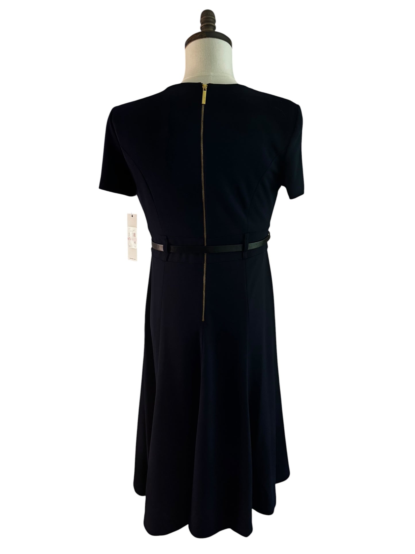 Vestido Calvin Klein Azul Marino con Cinturón Delgado para Mujer – Talla 10