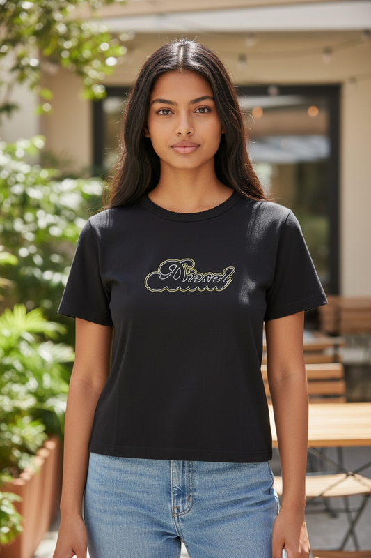 Camiseta Diesel Mujer Negra con Logo Script Bordado