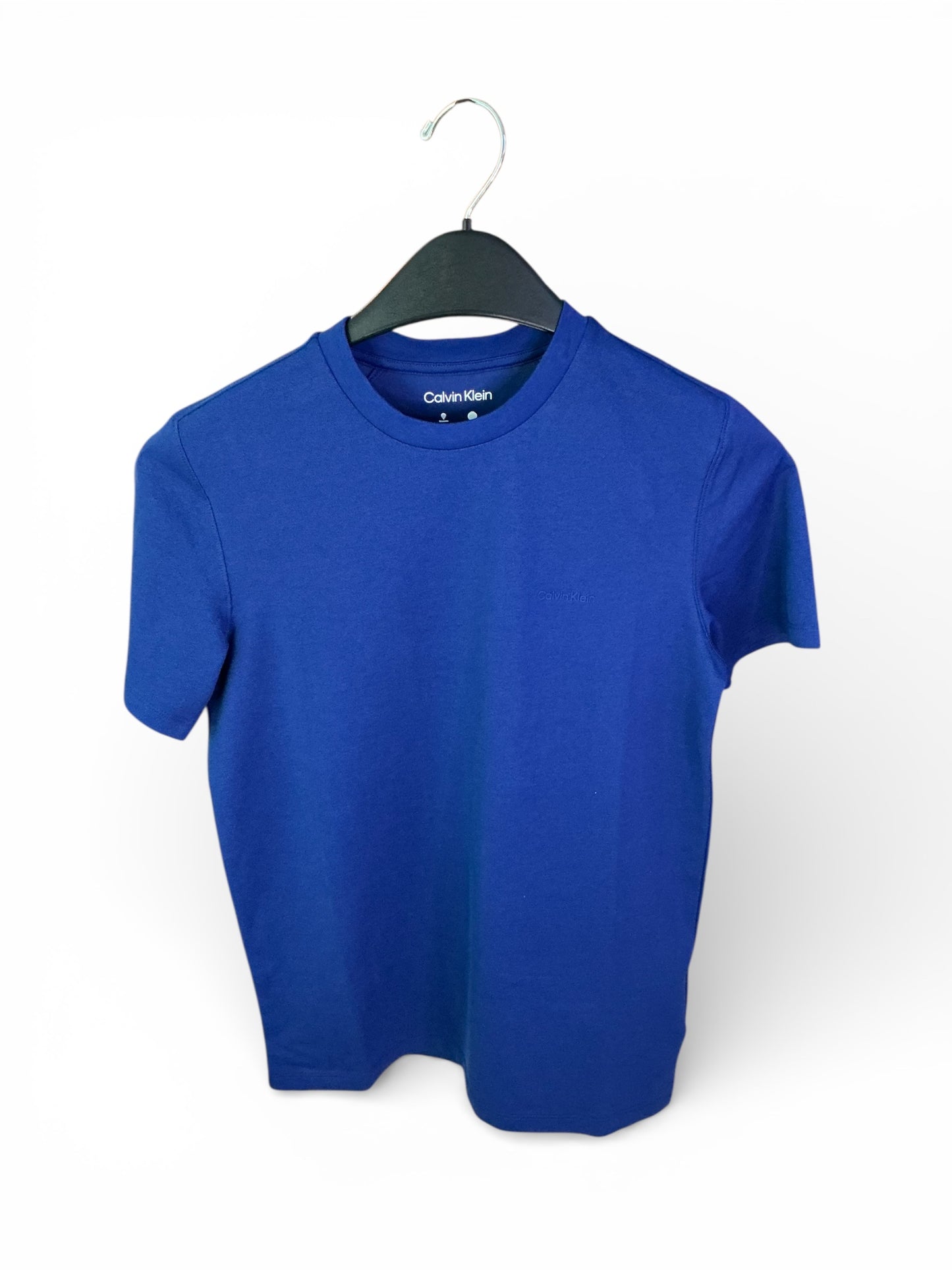 Camiseta Azul Calvin Klein para Hombre – Diseño Minimalista